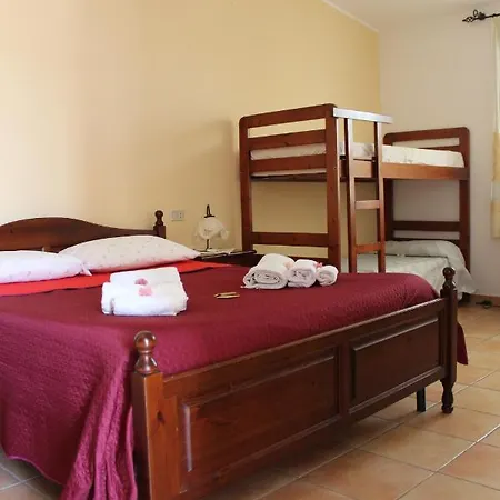 Agriturismo L' Agrumeto * ג'יראסולה