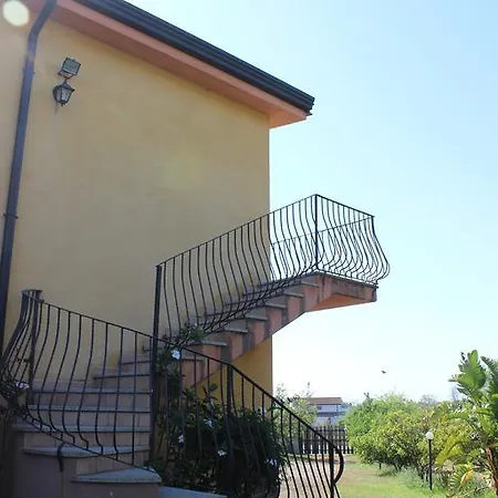 Agriturismo L' Agrumeto 팜스테이 지라솔레